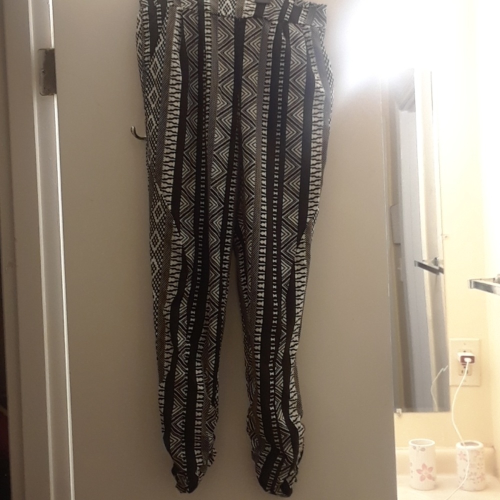 Black and White Pattern Joggers